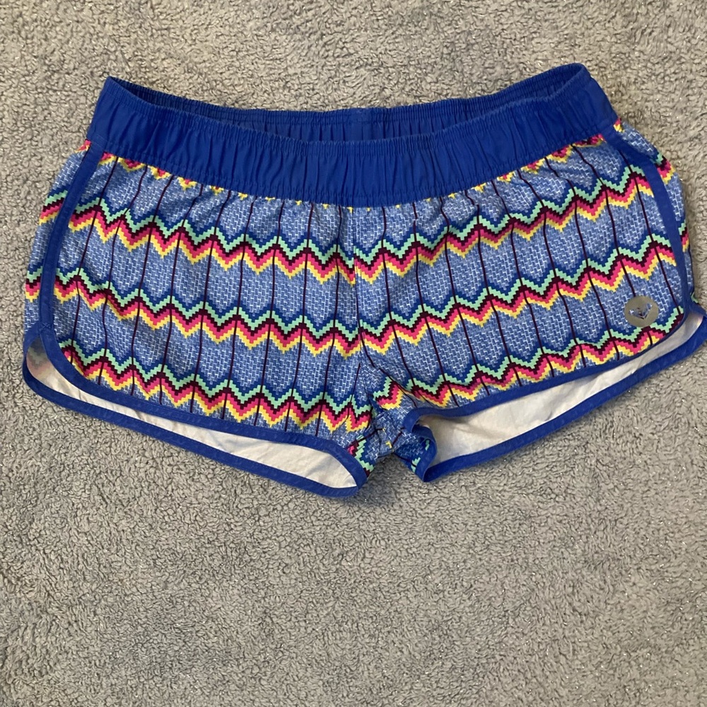 - (L) ROXY Juniors board shorts